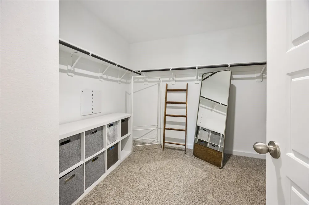3215 Creston Gate Drive Houston, TX 77047