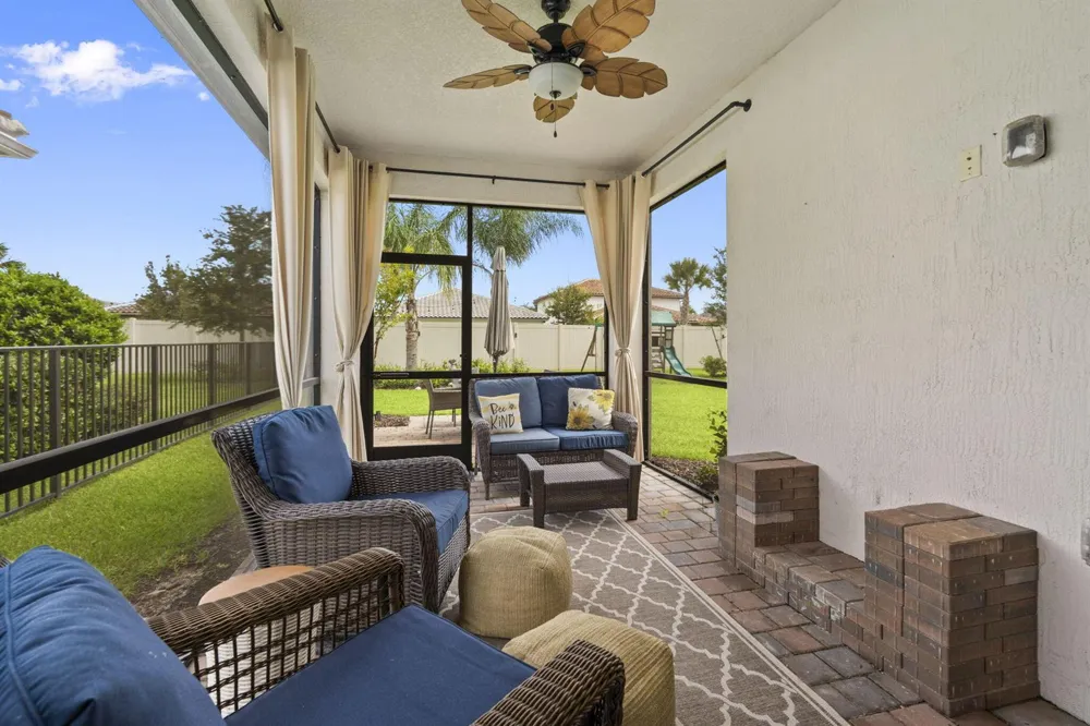 535 SE VILLANDRY WAY Port St. Lucie, FL 34984