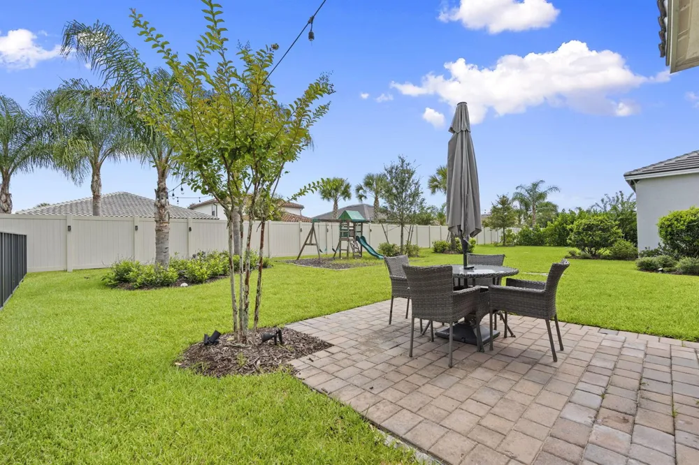 535 SE VILLANDRY WAY Port St. Lucie, FL 34984