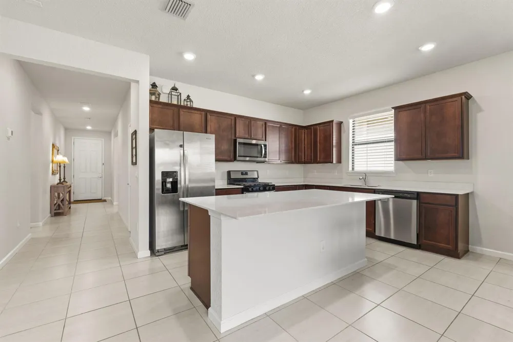 535 SE VILLANDRY WAY Port St. Lucie, FL 34984