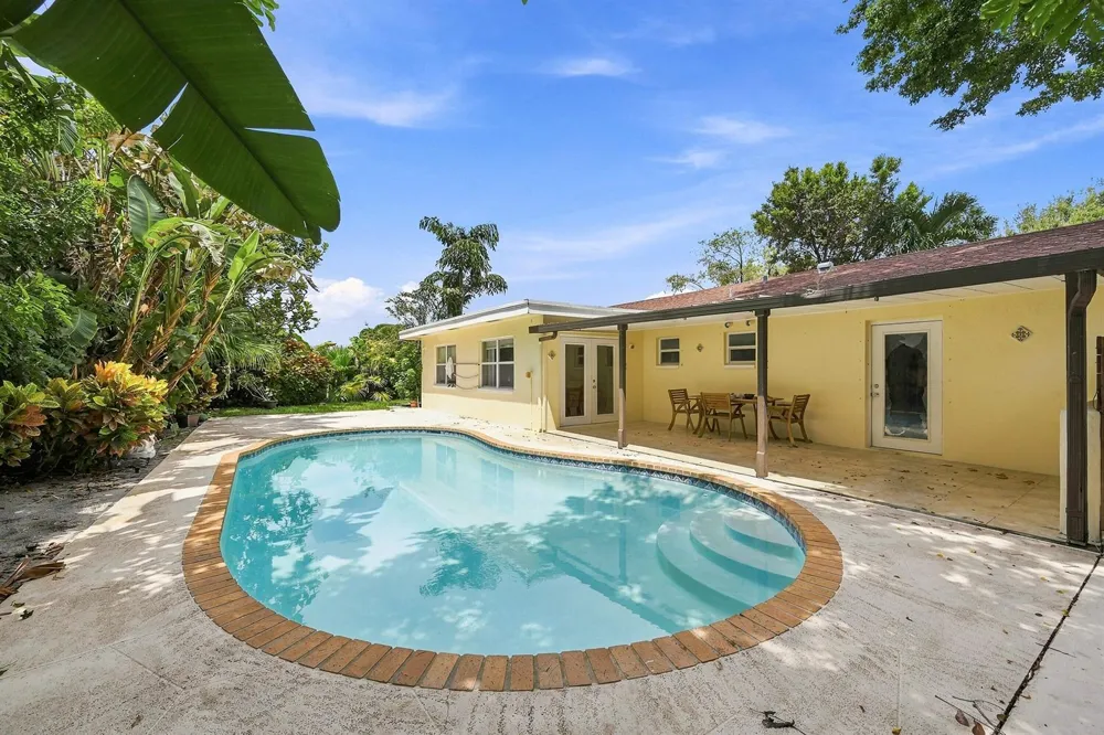 3606 Dorrit Avenue Boynton Beach, FL 33436