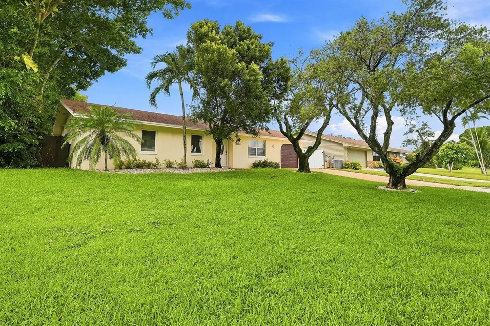 3606 Dorrit Avenue Boynton Beach, FL 33436