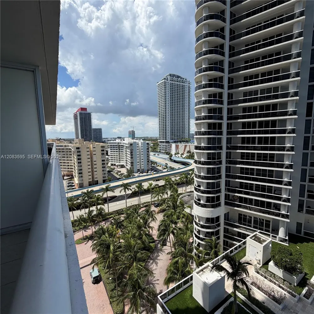 1830 S Ocean Dr #1409 Hallandale Beach, FL 33009