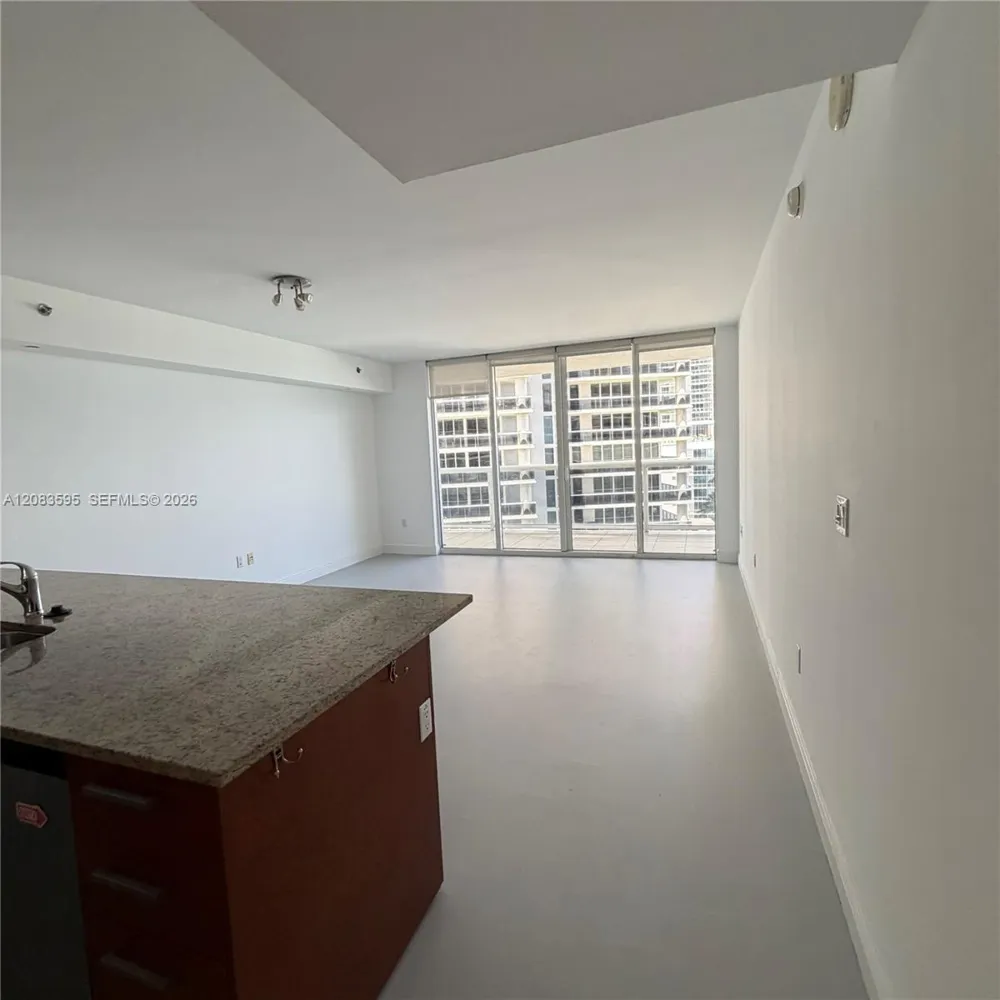 1830 S Ocean Dr #1409 Hallandale Beach, FL 33009