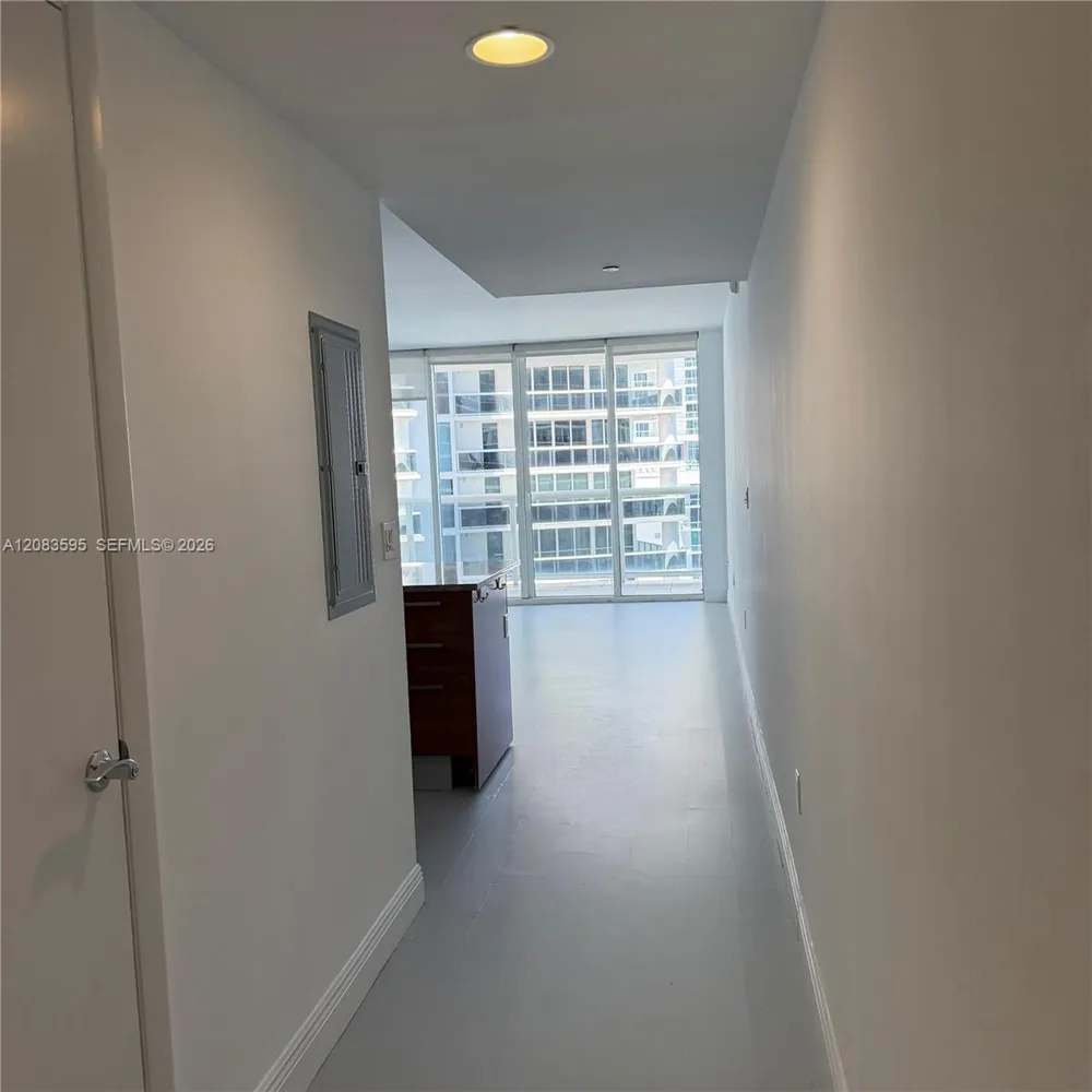 1830 S Ocean Dr #1409 Hallandale Beach, FL 33009
