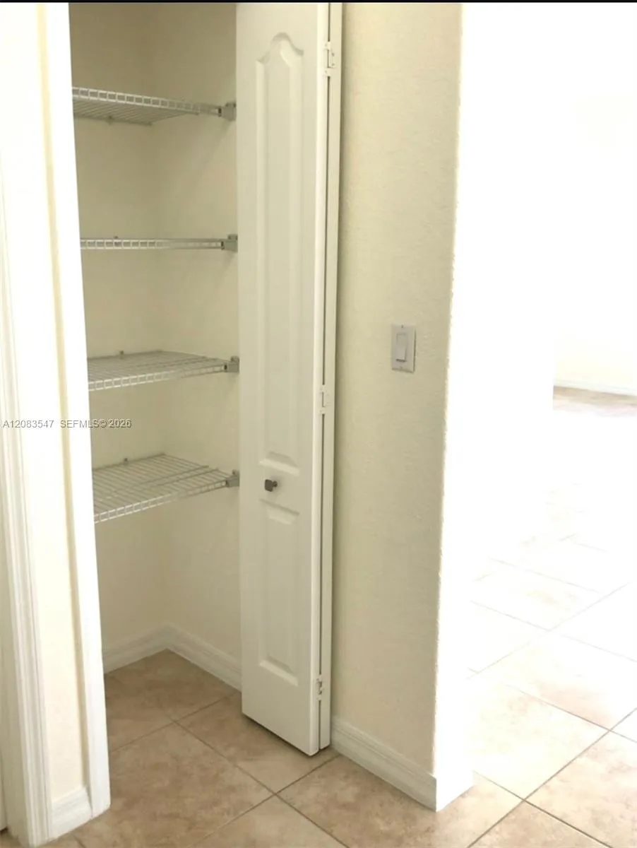 4400 SW 164th Path Miami, FL 33185