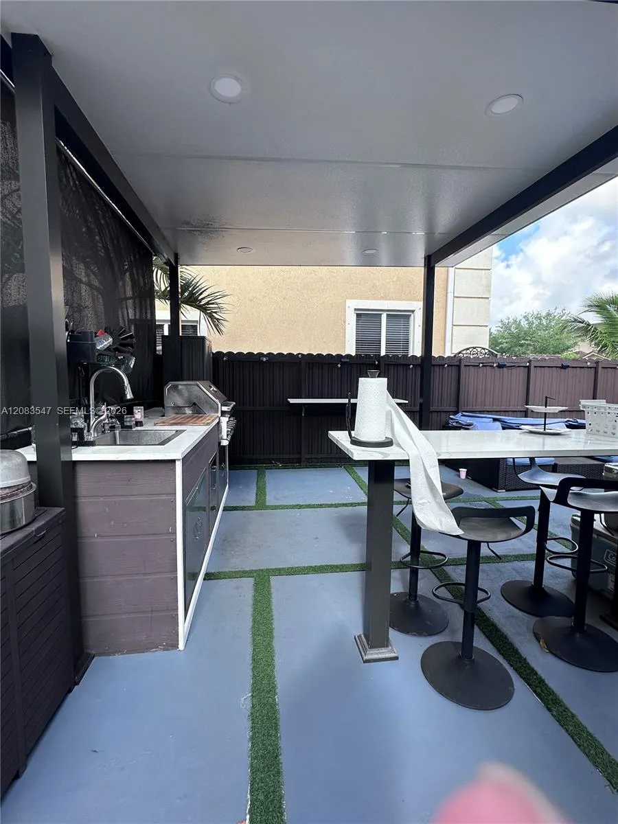 4400 SW 164th Path Miami, FL 33185