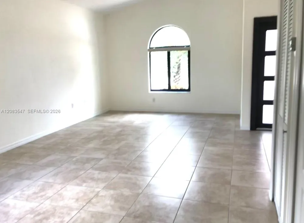 4400 SW 164th Path Miami, FL 33185