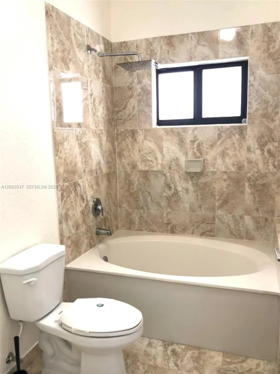 4400 SW 164th Path Miami, FL 33185
