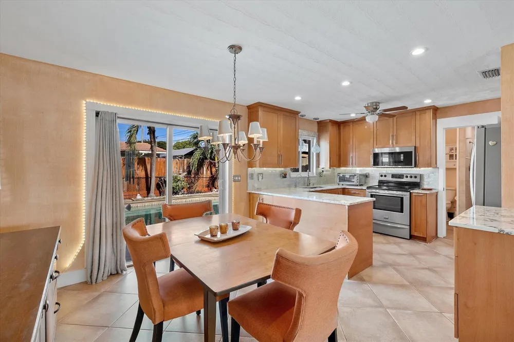 3241 NE 9TH TERRACE Pompano Beach, FL 33064