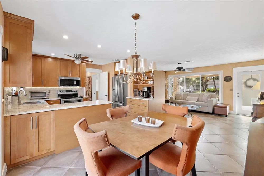 3241 NE 9TH TERRACE Pompano Beach, FL 33064