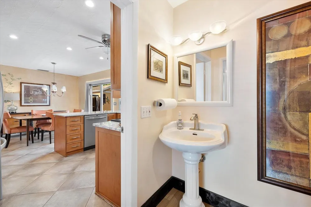 3241 NE 9TH TERRACE Pompano Beach, FL 33064