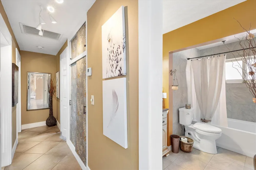 3241 NE 9TH TERRACE Pompano Beach, FL 33064