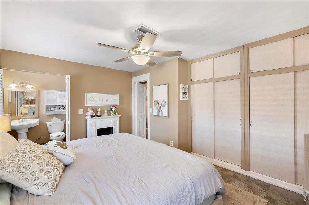 3241 NE 9TH TERRACE Pompano Beach, FL 33064