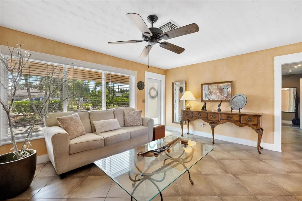 3241 NE 9TH TERRACE Pompano Beach, FL 33064