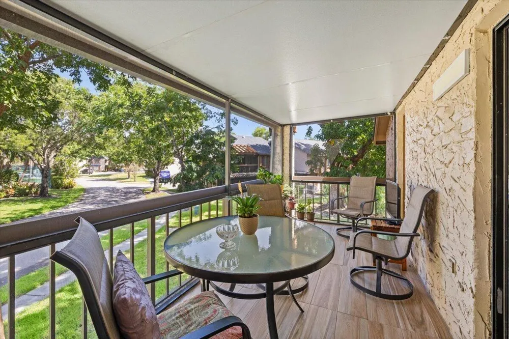 130 WIMBLEDON LAKE DRIVE Plantation, FL 33324