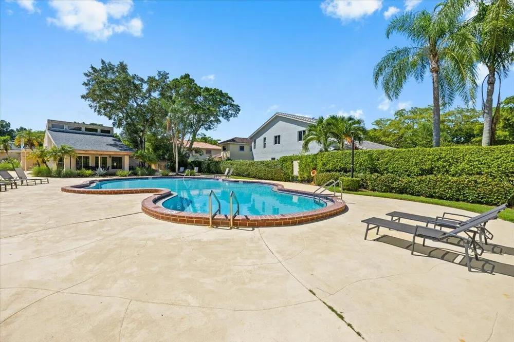 130 WIMBLEDON LAKE DRIVE Plantation, FL 33324