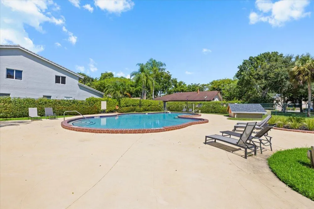 130 WIMBLEDON LAKE DRIVE Plantation, FL 33324