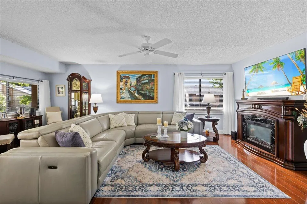 130 WIMBLEDON LAKE DRIVE Plantation, FL 33324