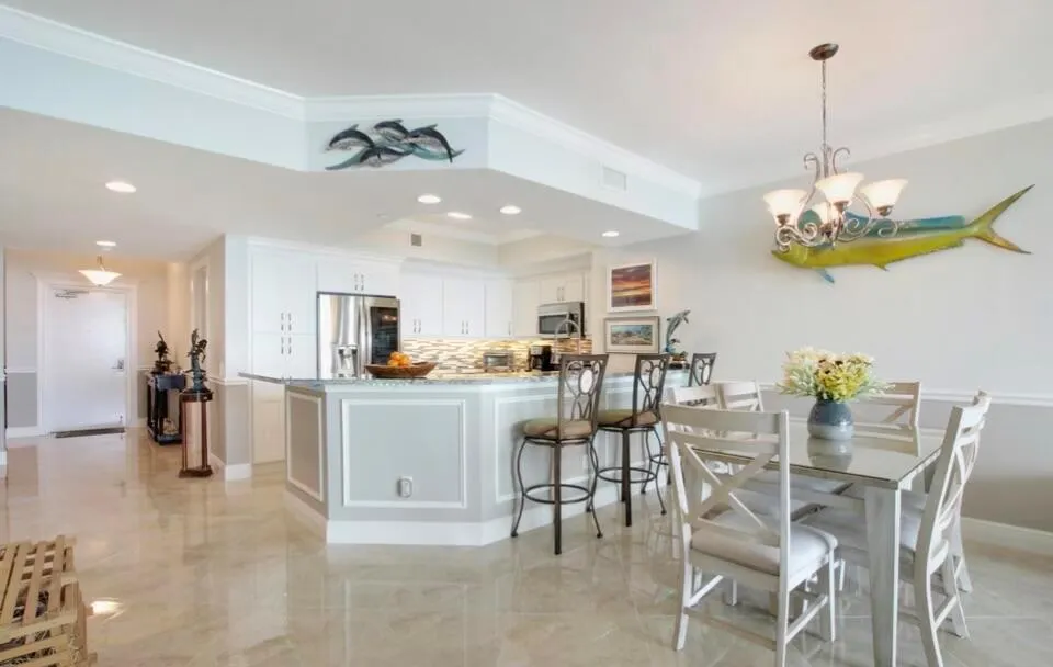2640 LAKE SHORE DRIVE #2311 Riviera Beach, FL 33404