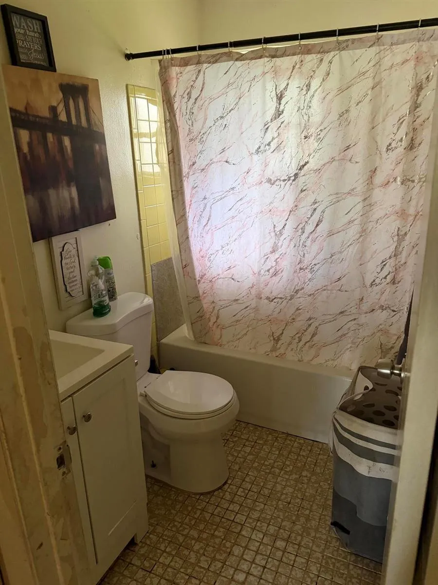 2605 NW 14TH STREET Fort Lauderdale, FL 33311
