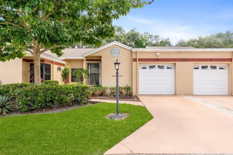 4551 DISCOVERY LANE #11