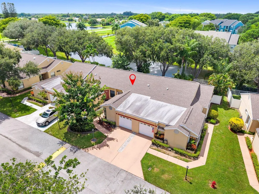 4551 DISCOVERY LANE #11 West Palm Beach, FL 33417
