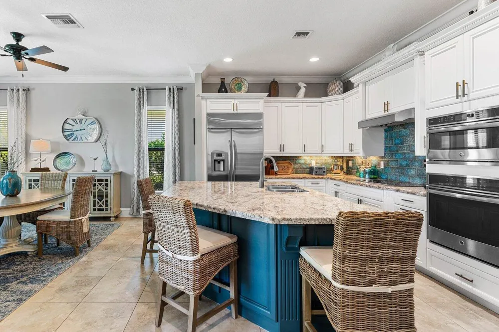 183 Calmo Circle Port St. Lucie, FL 34984