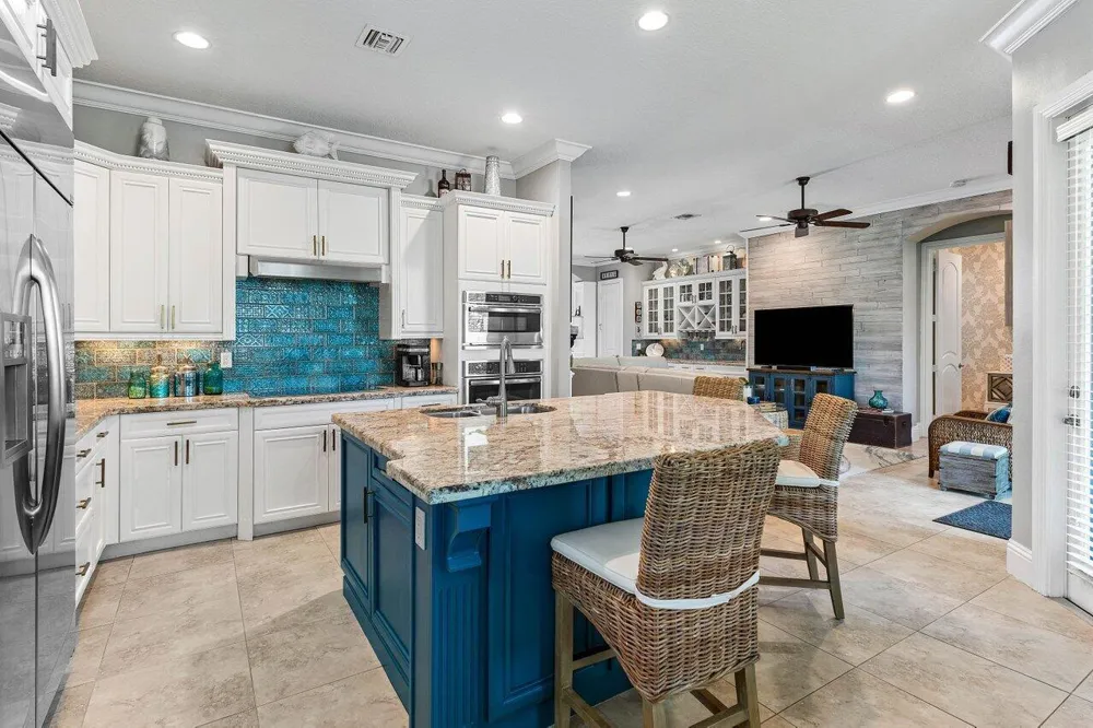 183 Calmo Circle Port St. Lucie, FL 34984