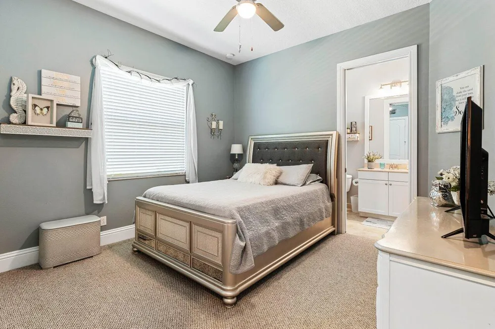 183 Calmo Circle Port St. Lucie, FL 34984