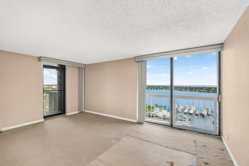 123 Lakeshore Drive #1945 North Palm Beach, FL 33408