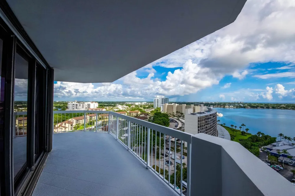 123 Lakeshore Drive #1945 North Palm Beach, FL 33408
