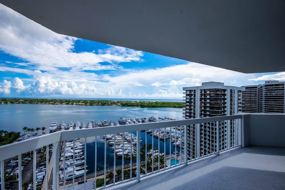 123 Lakeshore Drive #1945 North Palm Beach, FL 33408