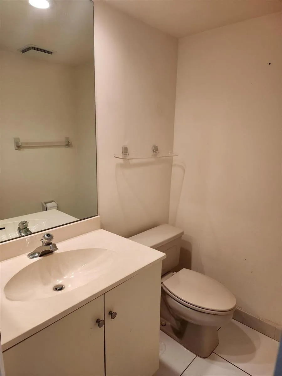 805 CYPRESS BOULEVARD #109 Pompano Beach, FL 33069