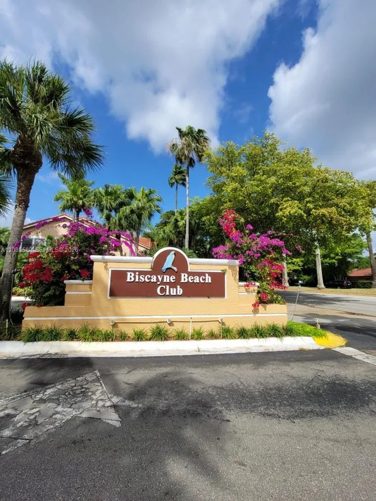 10581 SW 155th Ct #1228 Miami, FL 33196