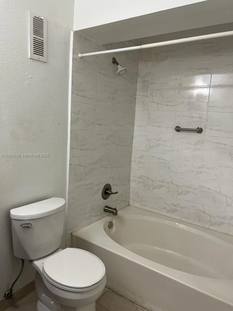 10581 SW 155th Ct #1228 Miami, FL 33196