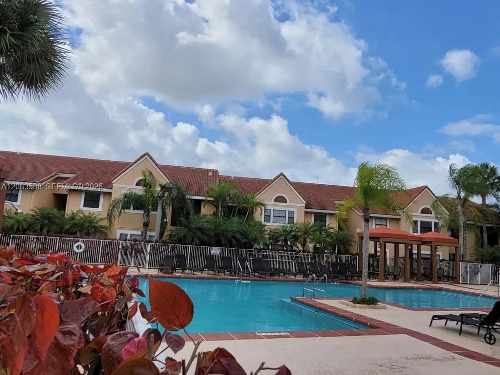 10581 SW 155th Ct #1228 Miami, FL 33196