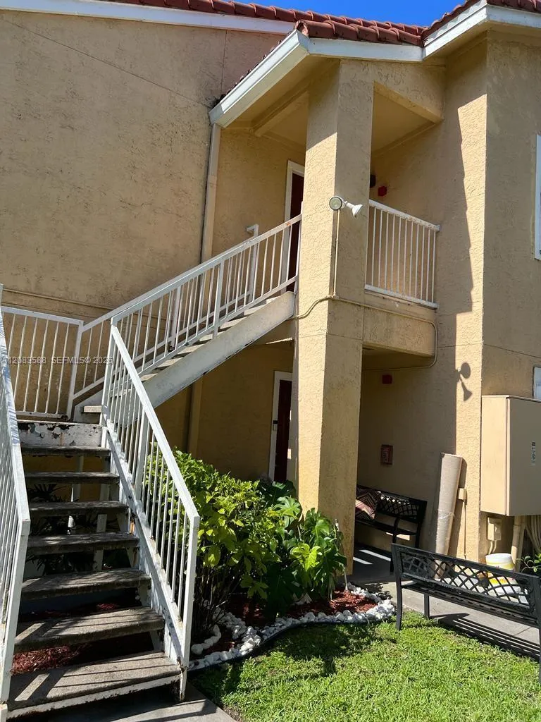 10581 SW 155th Ct #1228 Miami, FL 33196