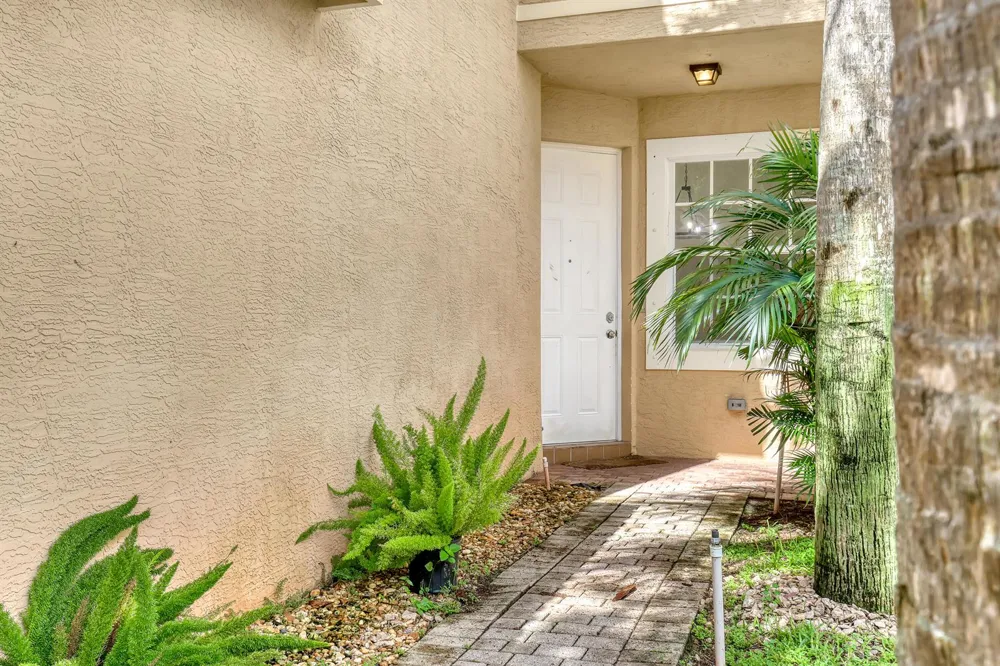 10585 COCOBOLO WAY Boynton Beach, FL 33437