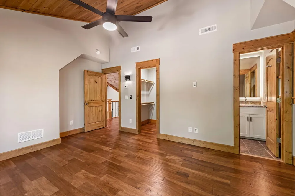 2634 Mountain Tops Road Blue Ridge, GA 30513