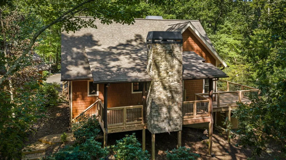 2634 Mountain Tops Road Blue Ridge, GA 30513