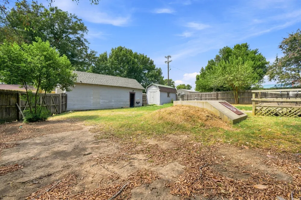 321 S Broadway Street Haskell, OK 74436