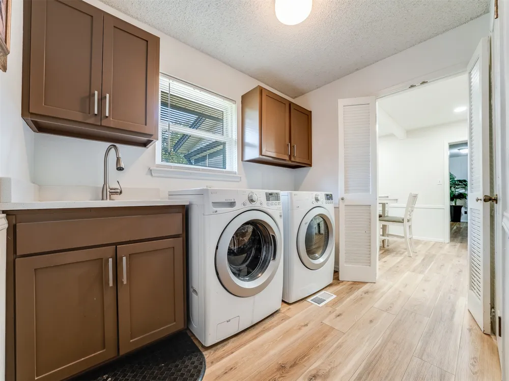 3722 E 85th Place S Tulsa, OK 74137