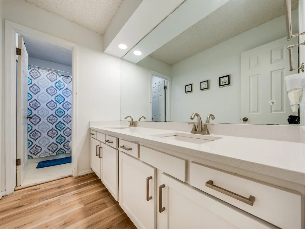 3722 E 85th Place S Tulsa, OK 74137