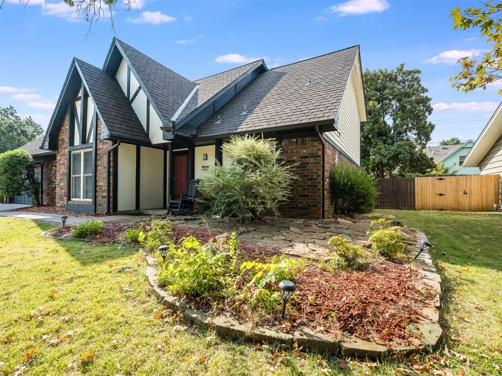 3722 E 85th Place S Tulsa, OK 74137