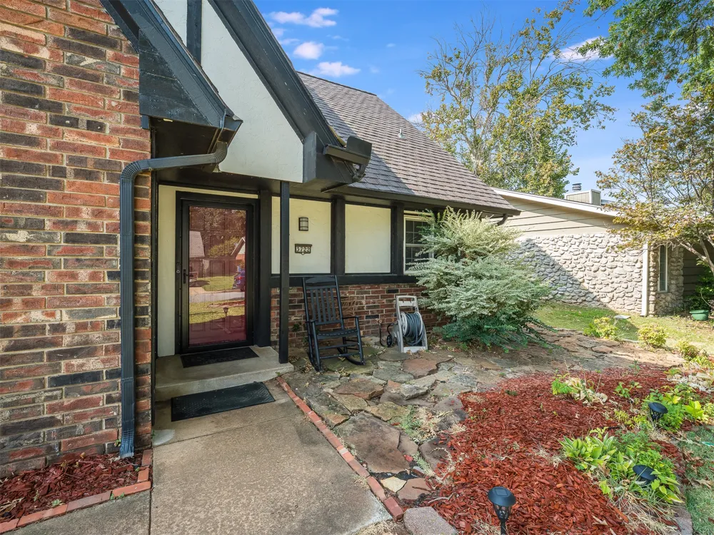 3722 E 85th Place S Tulsa, OK 74137