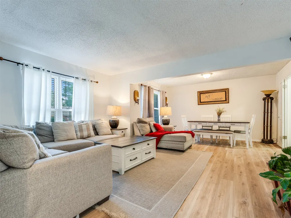 3722 E 85th Place S Tulsa, OK 74137