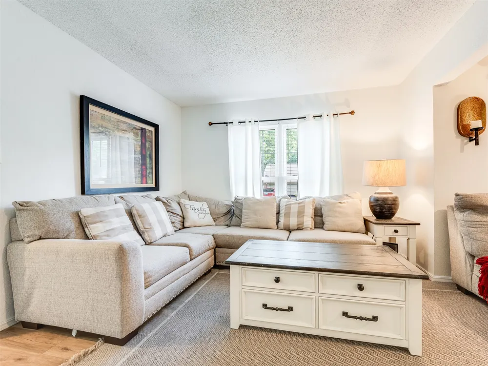 3722 E 85th Place S Tulsa, OK 74137