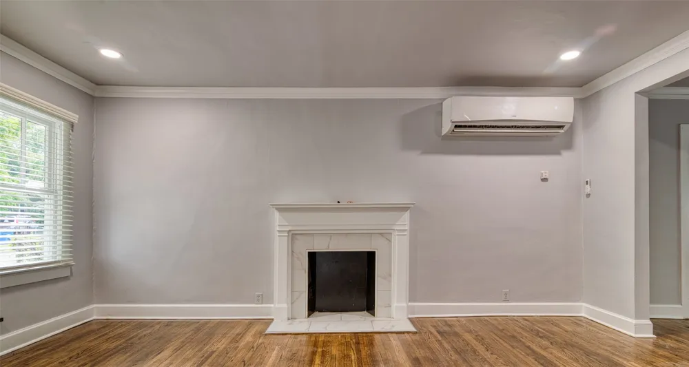2548 E 8th Street Tulsa, OK 74104