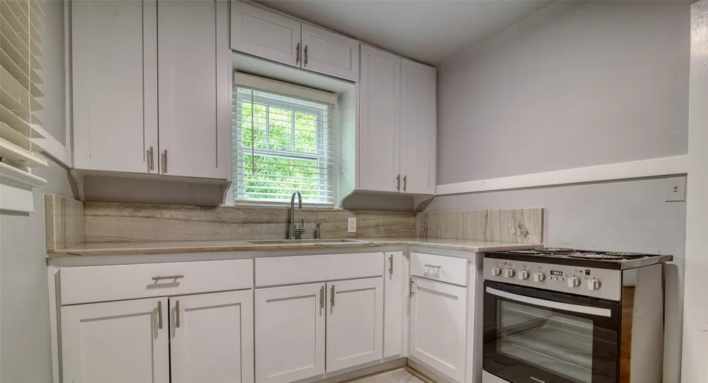 2548 E 8th Street Tulsa, OK 74104